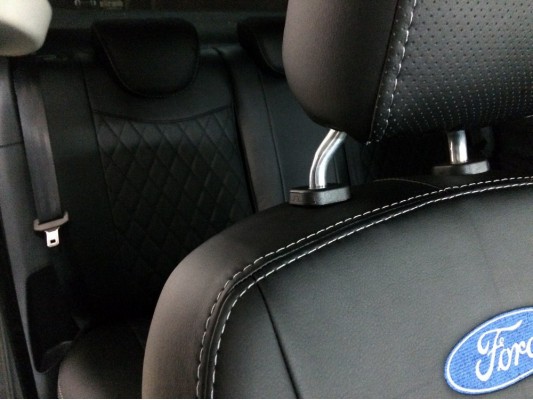 Авточехлы на Ford Focus 3 рестайлинг