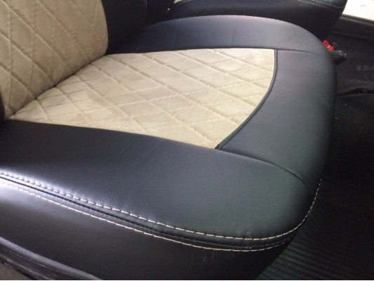 Авточехлы на Lada ВАЗ 2105