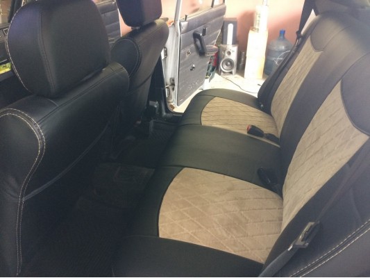 Авточехлы на Lada ВАЗ 2105