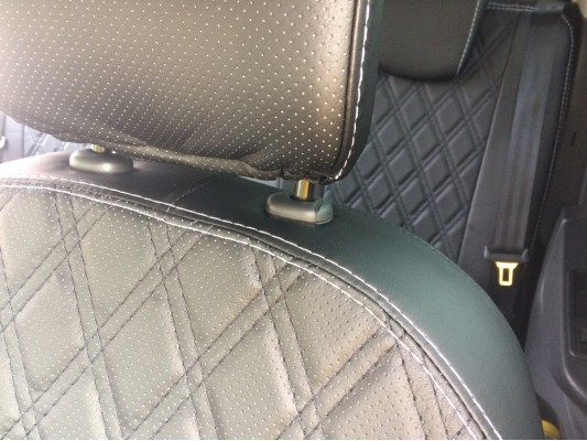 Авточехлы на Lada Xray