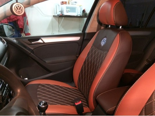 Авточехлы на Volkswagen Golf 6