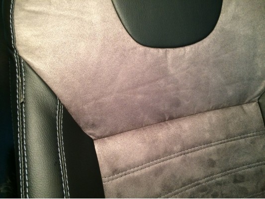 У вас другая модель авто? Каркасные авточехлы пошить сможем!