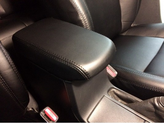 Каркасные авточехлы на Toyota Corolla E140/E150